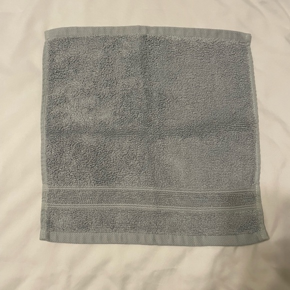 Under The Canopy Wash Cloths - Picture 2 of 3